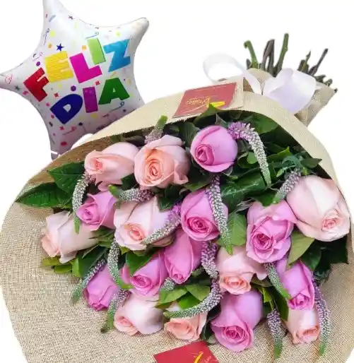 Bouquet Alargado De 18 Rosadas + Globo