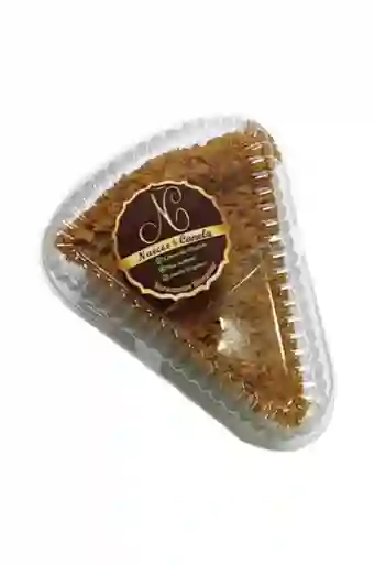 Porcion Torta Zanahoria Nueces Y Canela