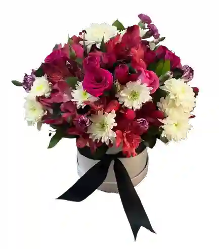 Caja Blanca Con Rosas Y Flores Rojas
