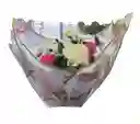 Ramo Elegante Con Rosas Y Hortensias