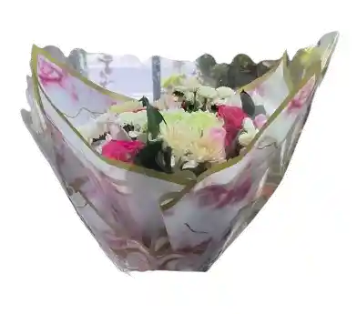 Ramo Elegante Con Rosas Y Hortensias