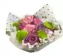 Ramo Pastel Con Rosas Y Alstroemerias