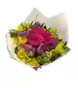 Ramo De Rosas Fucsia Y Lilas