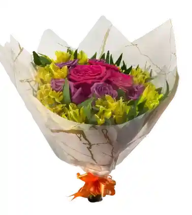 Ramo De Rosas Fucsia Y Lilas