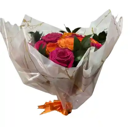 Ramo De Rosas Fucsia Y Naranjas