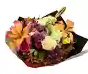 Ramo Elegante Con Lirios Y Rosas