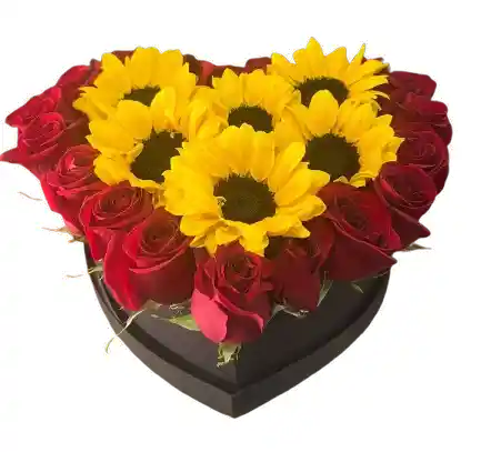 Caja Corazón Con Girasoles Y Rosas Rojas