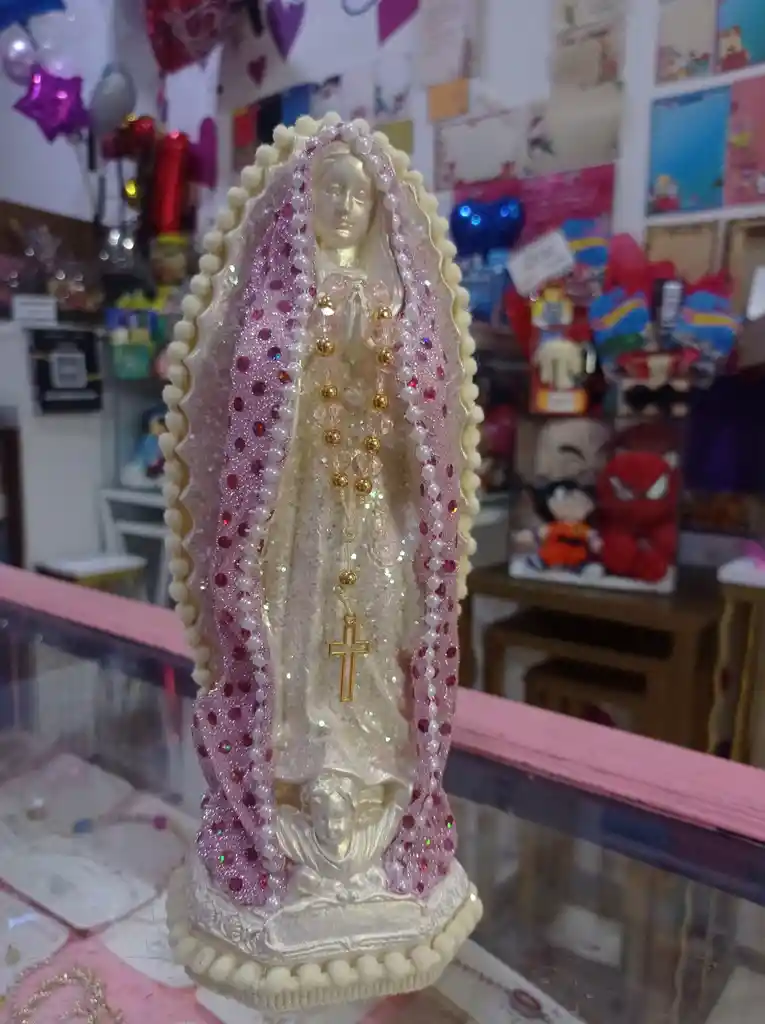 Virgen Hecha A Mano