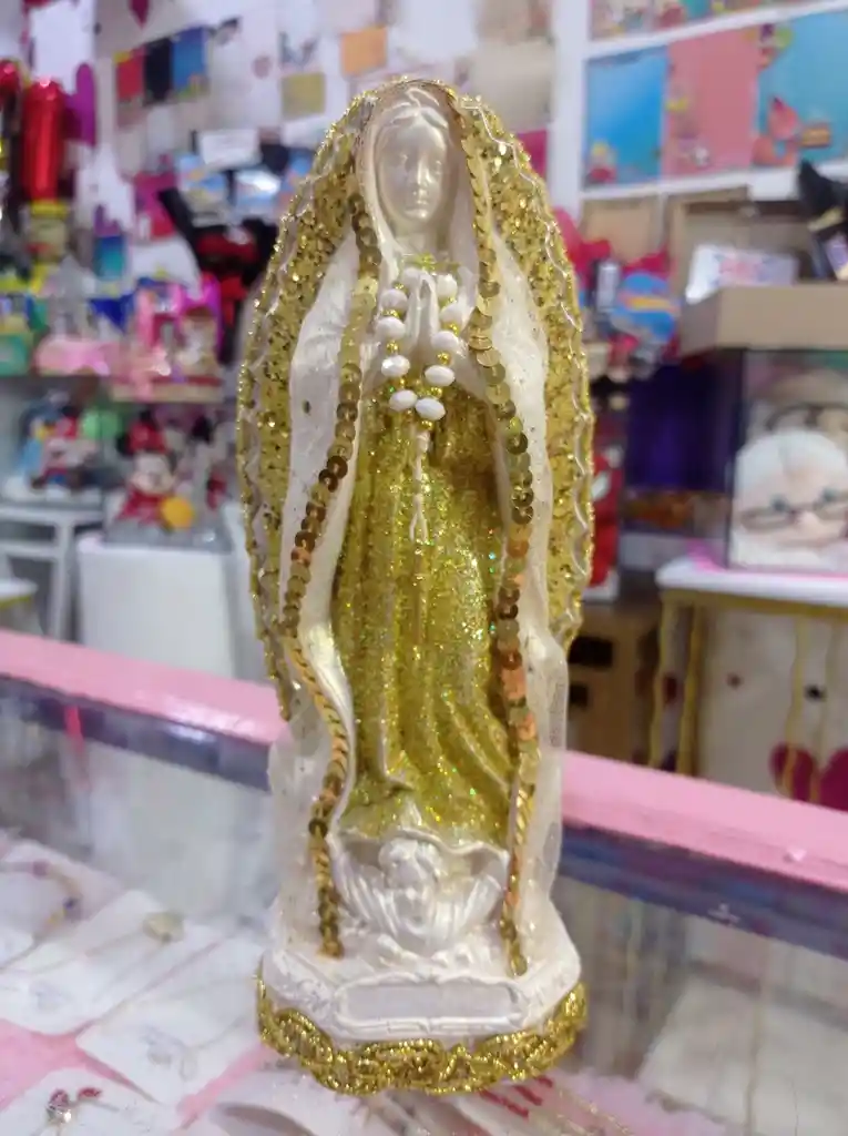 Virgen Hecha A Mano