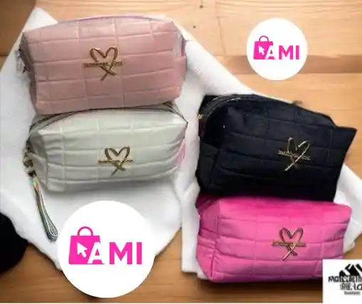 Cosmetiquera Wow 940