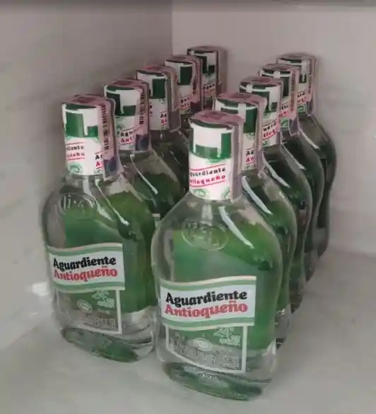 10 Botellas De Aguardiente
