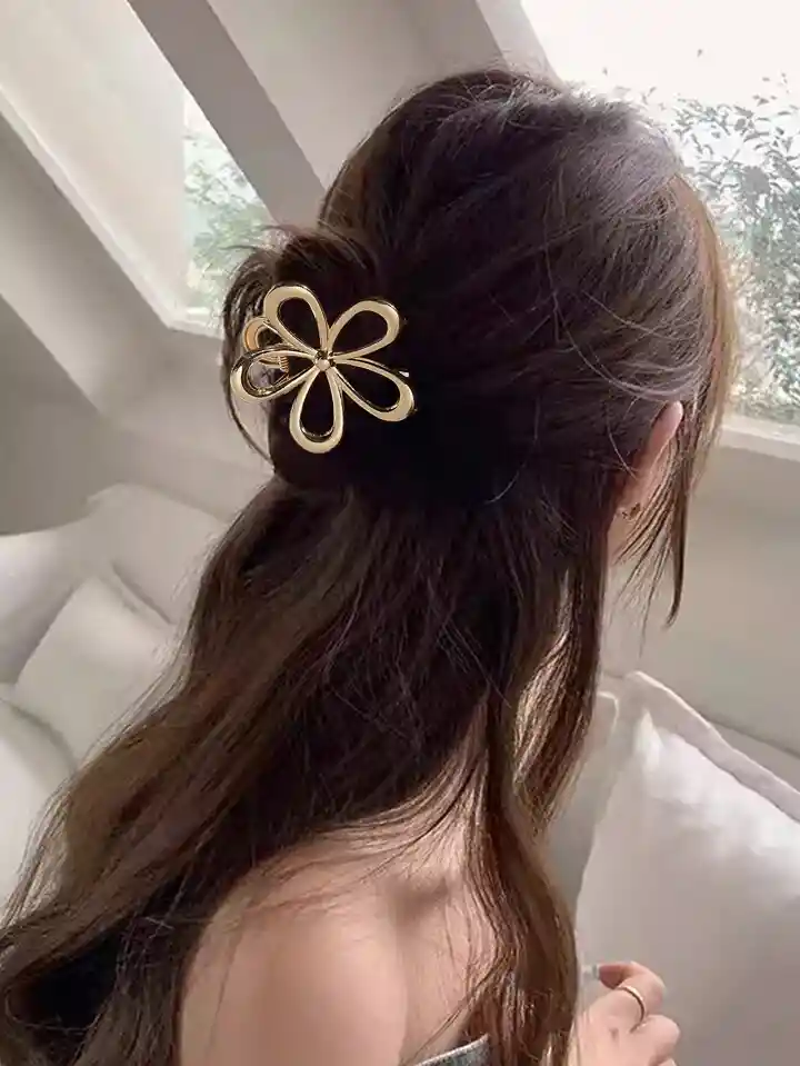 Pinza Caimán Gancho Flor Metalizada Cabello