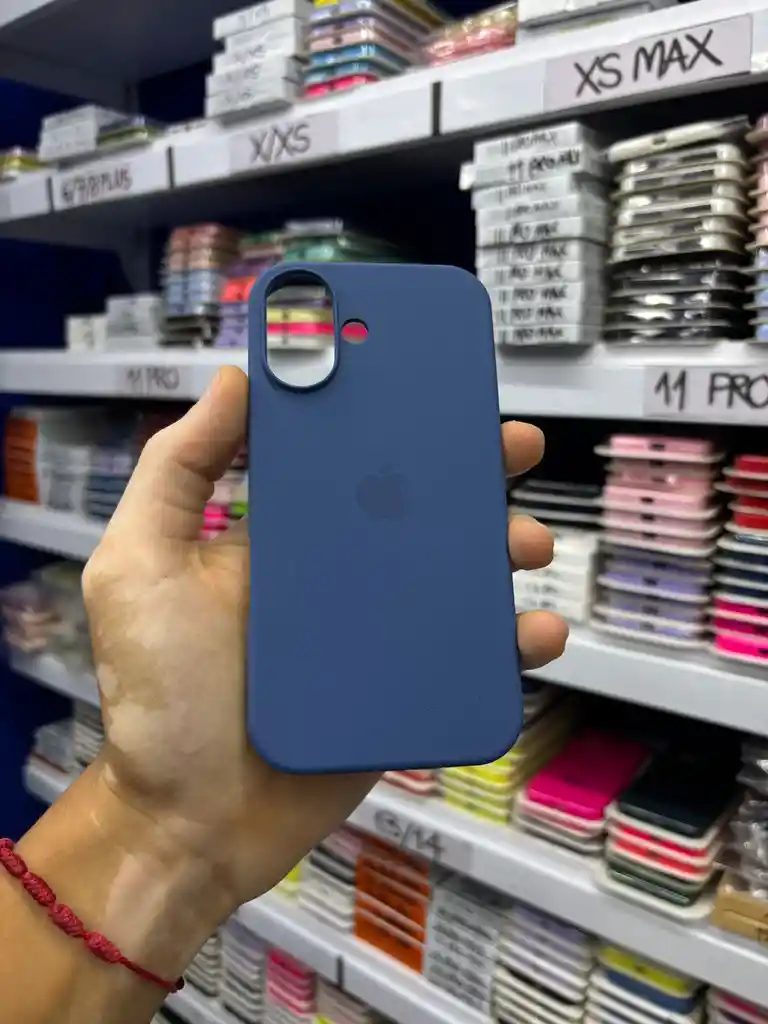 Iphone 15 | Color Azzul Indigo | Silicone Case | Rigido | Carcasa Protectora | Antihumedad
