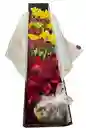 Caja Rectangular – Rosas Rojas Y Alstroemerias Amarillas