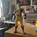Muñeco Wolverine 30cm /sonido.