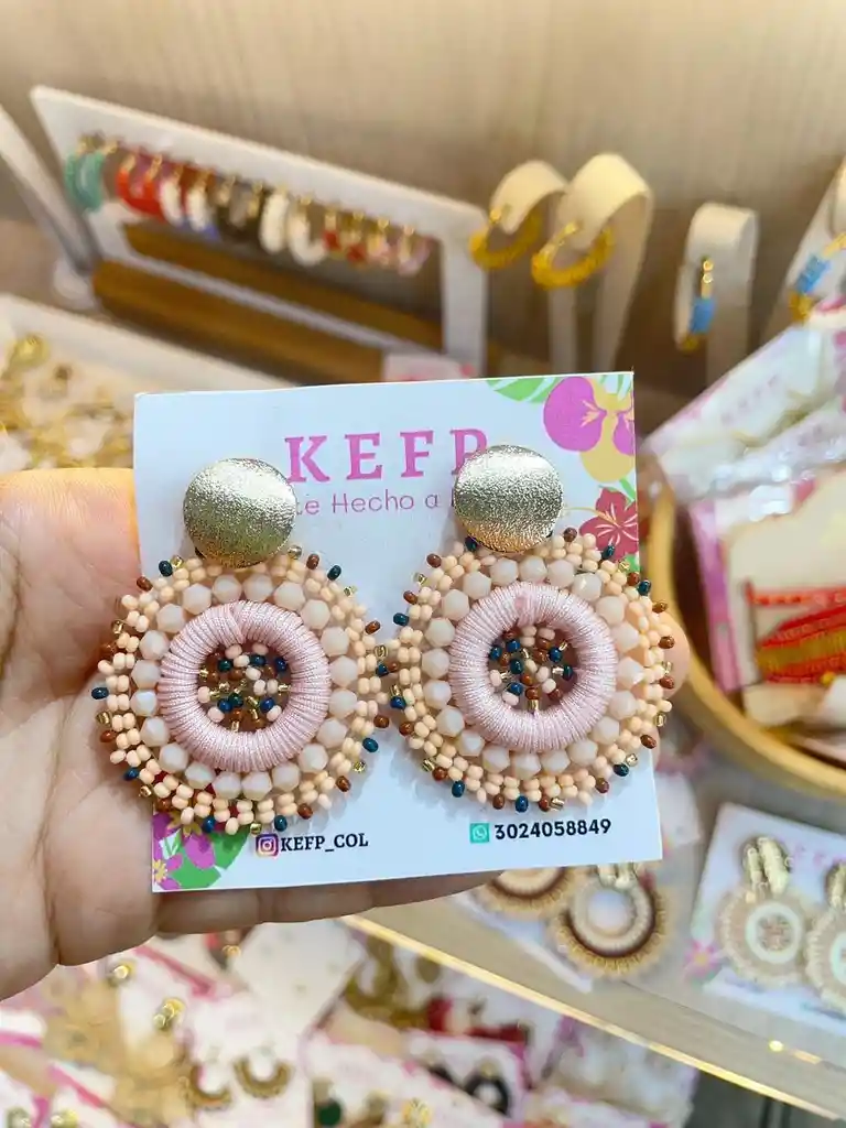Aretes Artesanales Tejidos