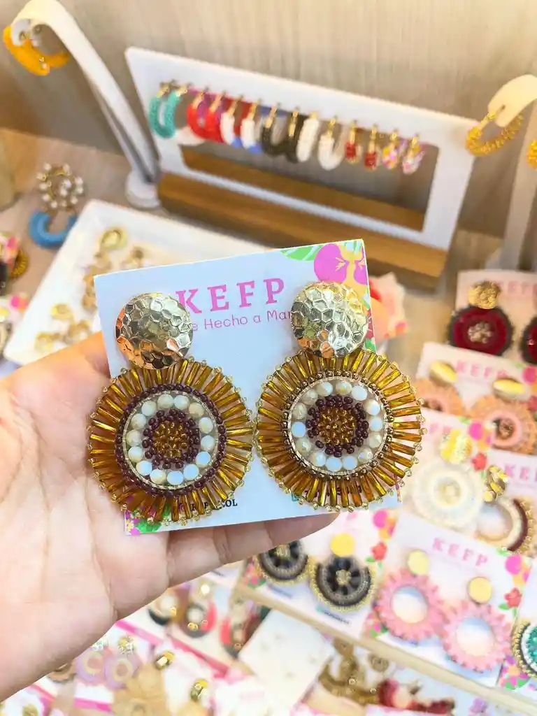Aretes Artesanales Tejidos✨