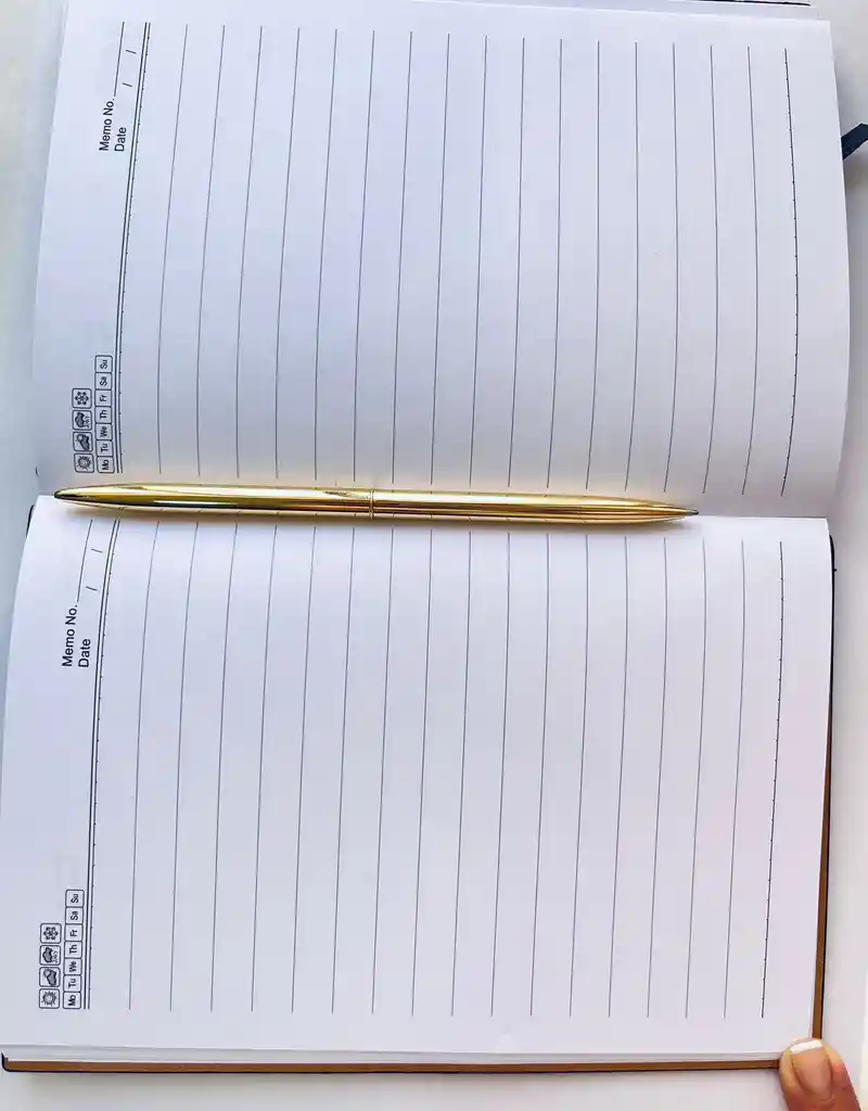 Kit Agenda Boss Lady A Temporal Negro Con Lapicero Dorado