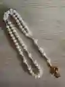 Rosario Artesanal De Perlas Con Cruz Dorada — Arte De Fe
