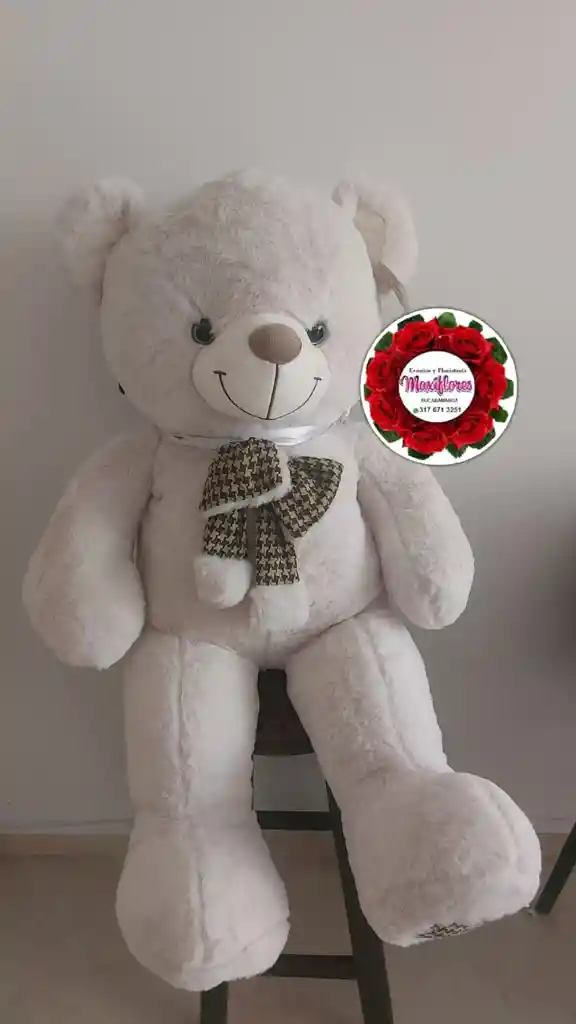 Muñeco Beis Con Corbata Verde