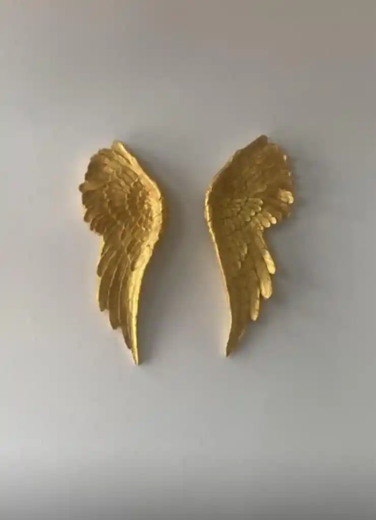 Alas De Ángel Doradas — Decoración Espiritual De Protección Y Luz | Arte De Fe
