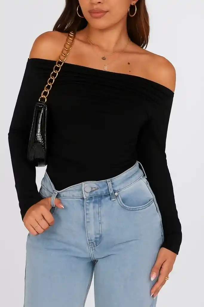 Blusa Atemporal Velvet Aura Black