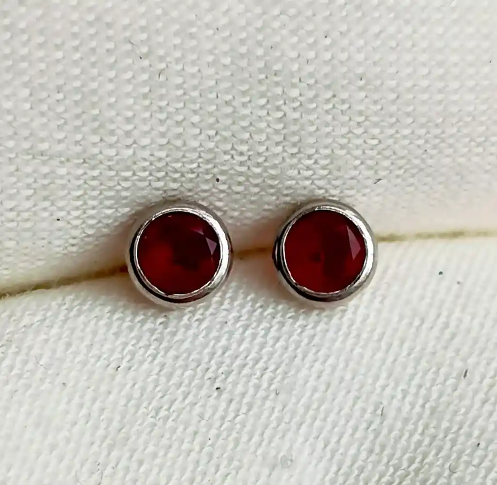 Topitos En Plata Y Piedra Roja - 4ml