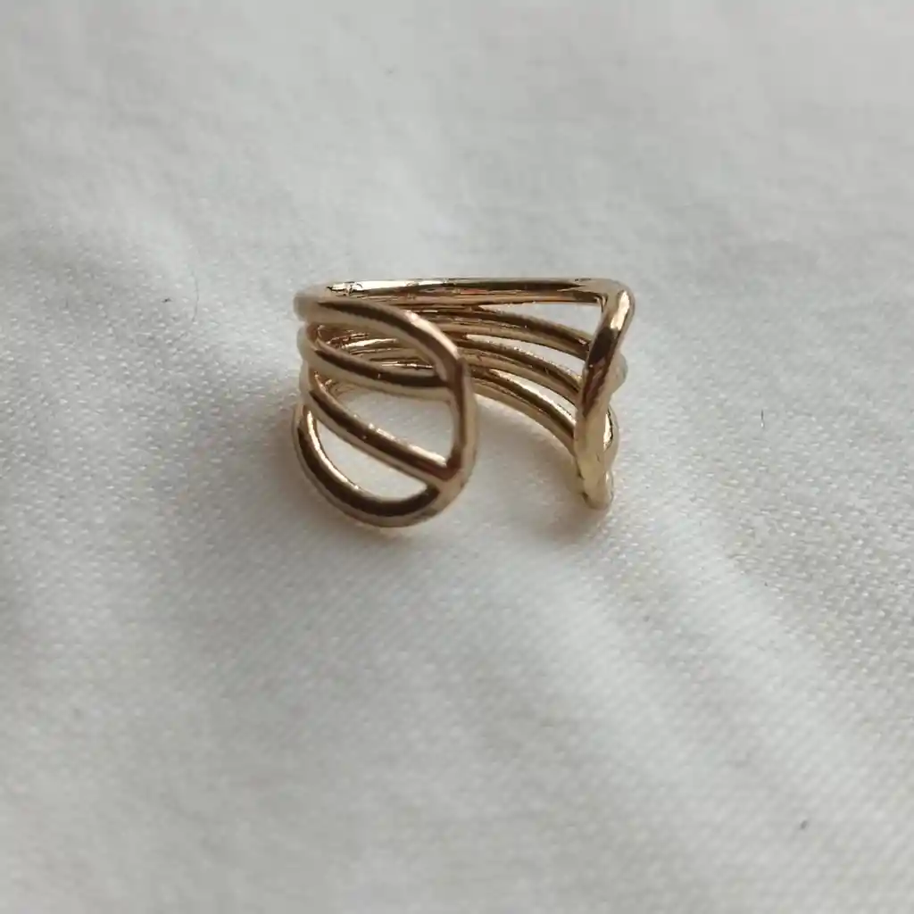Ear Cuff Cover Gold Delicadas Lineas