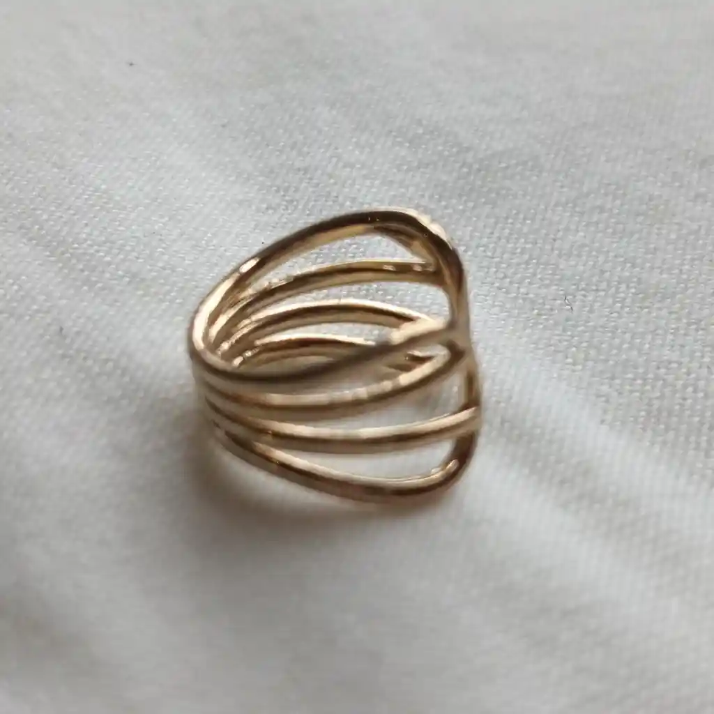 Ear Cuff Cover Gold Delicadas Lineas