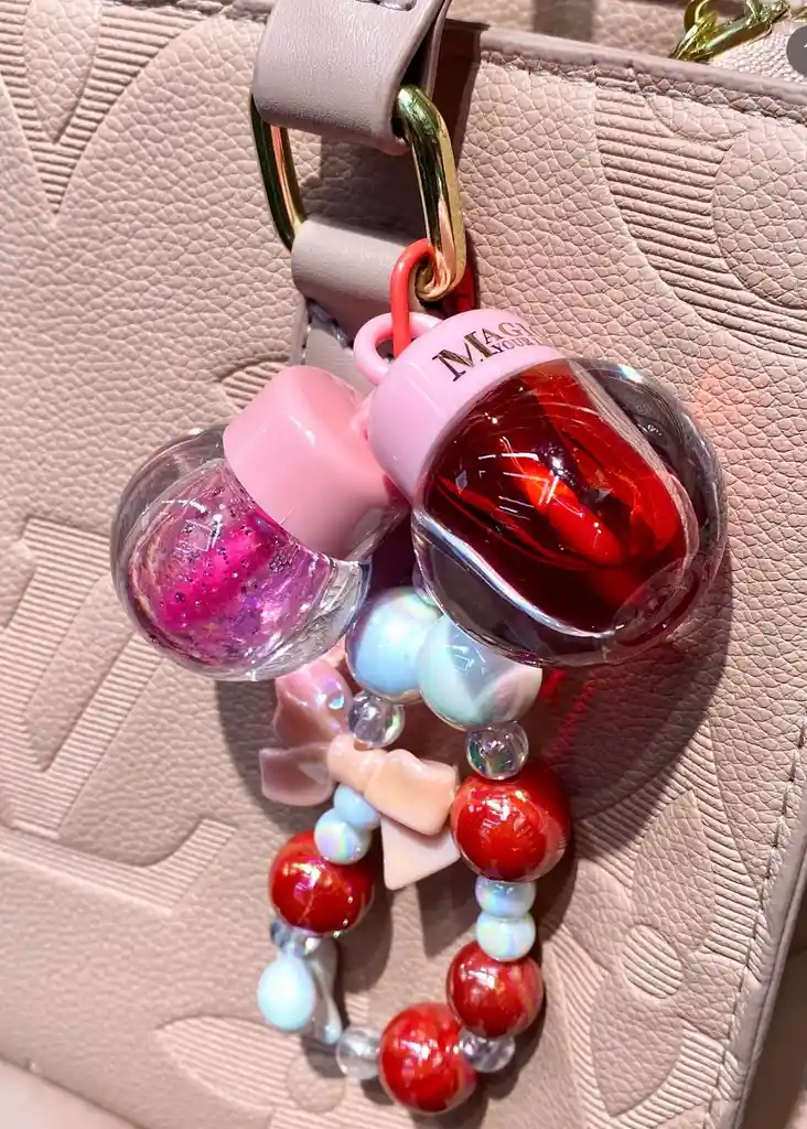 Brillo + Tinta Con Llavero