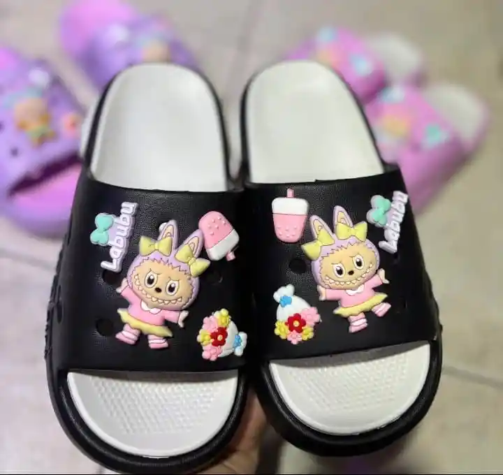 Chancla Labubu Para Niña Talla 34-oscuras
