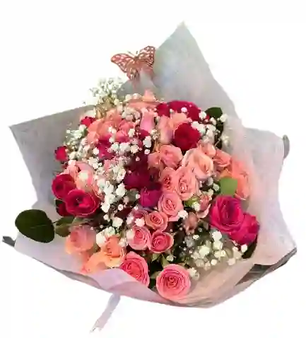 Ramo Deluxe – Rosas En Tonos Rosados Y Gypsophila