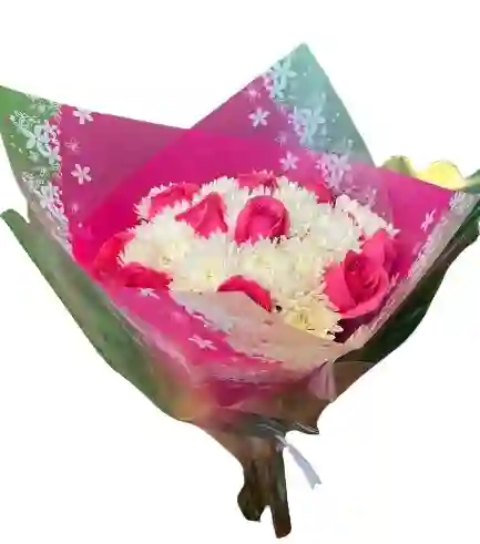Ramo Fucsia Y Blanco – Rosas Y Disbuds