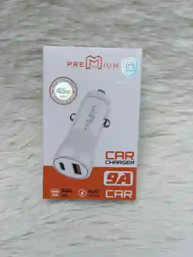 Cargador De Carro / Pluying Tipo C Y Usb / 9a / 45w