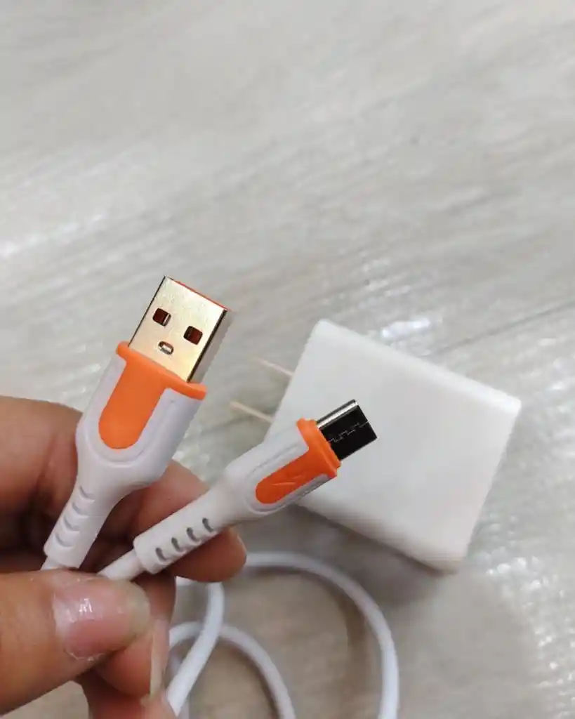 Cargador Naisu Completo Adaptador Y Cable Tipo C Blanco Rapido