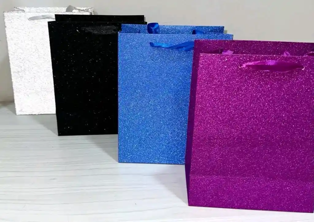 Bolsa De Regalo Escarchada Surtida Grande 30x42 Cm