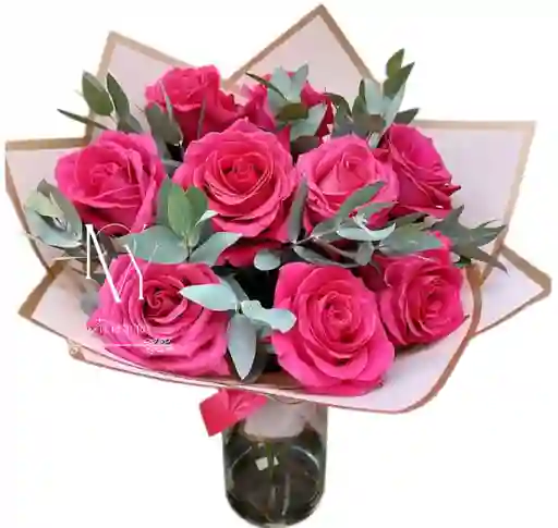 Flores Rosas Fucsia En Jarrón