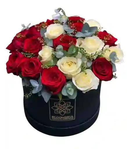Caja Negra – Rosas Rojas Y Crema Con Eucalipto
