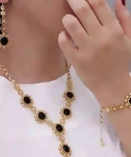 Collar Dorado Brillante Con Negro Disfraz Egipcia Cosplay Halloween
