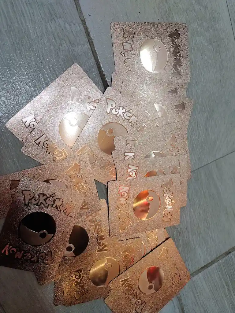10 Cartas Tarjetas De Pokemon Rosa Bronce Brillantes Aleatorias