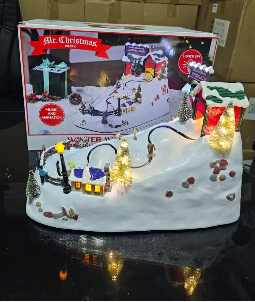 Decoración Adorno Navidad Pista De Esqui Animada