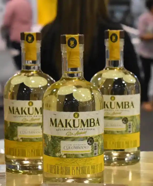 Aguardiente Makumba