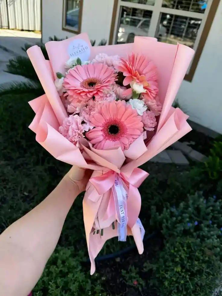 Bouquet De Girasoles Rosas