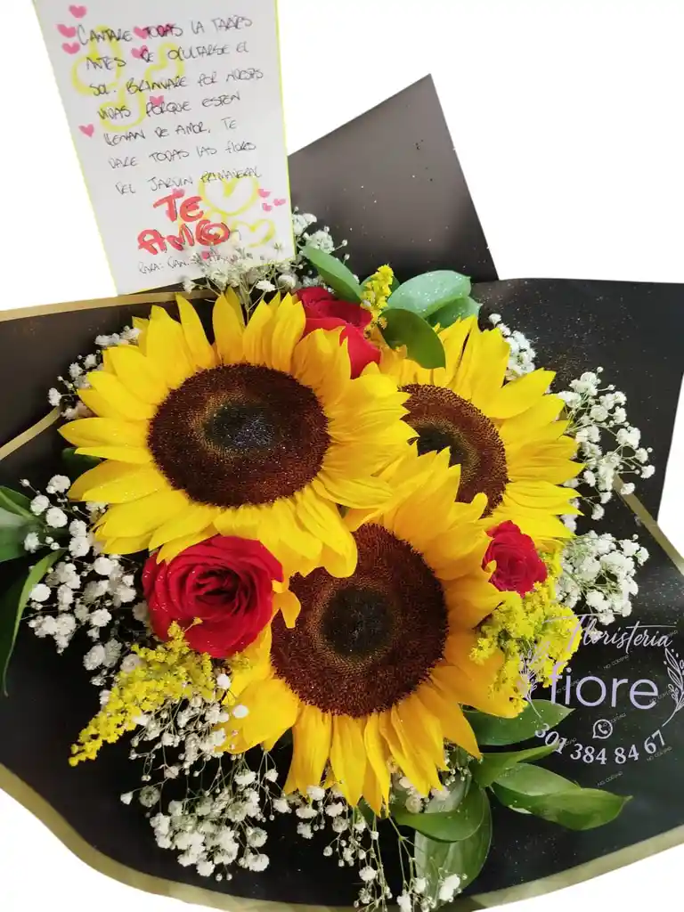 Capuchón De Girasoles Y Rosas