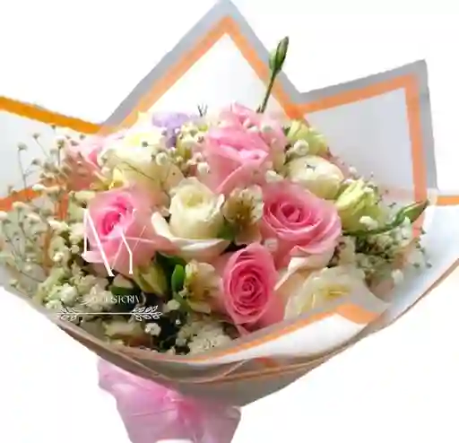 Flores Rosas En Bouquet