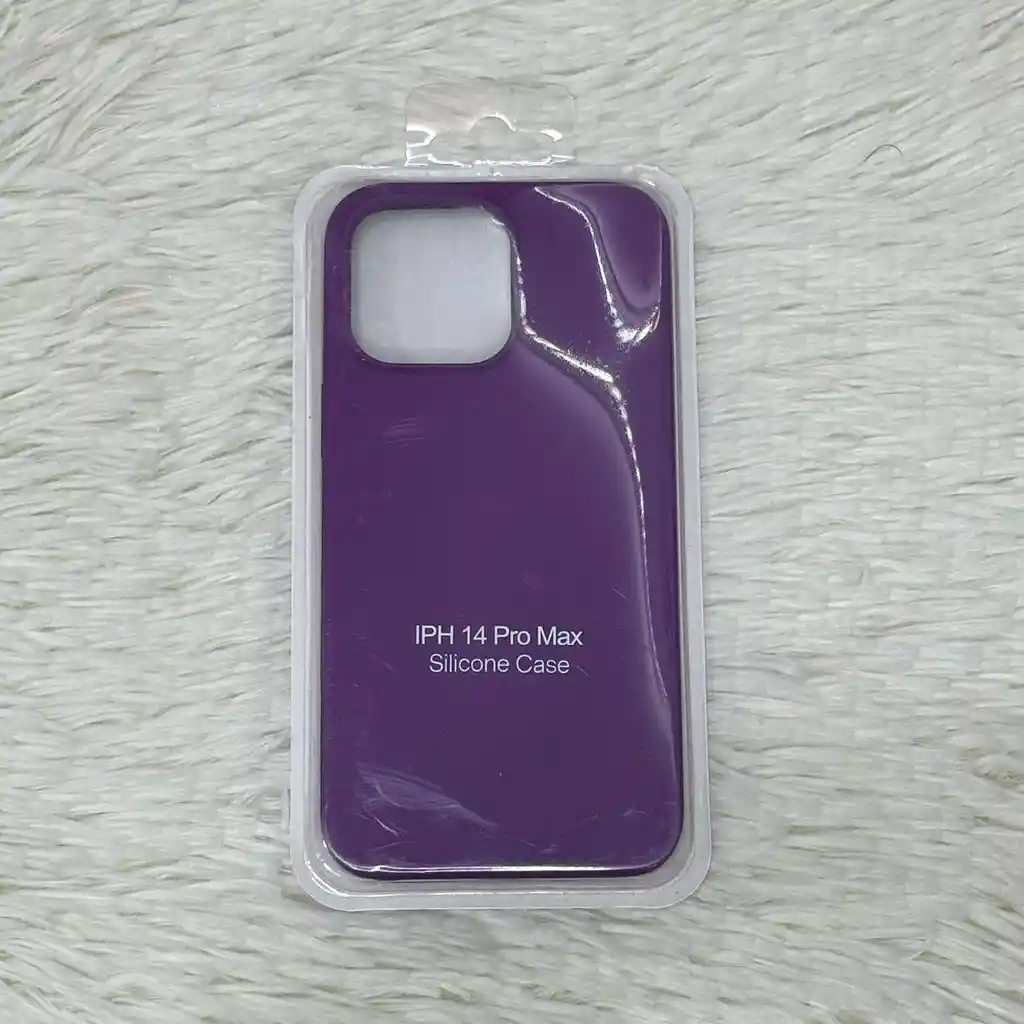 Forro Iphone 14 Pro Max / Silicona Morado / Resistencia Y Moda