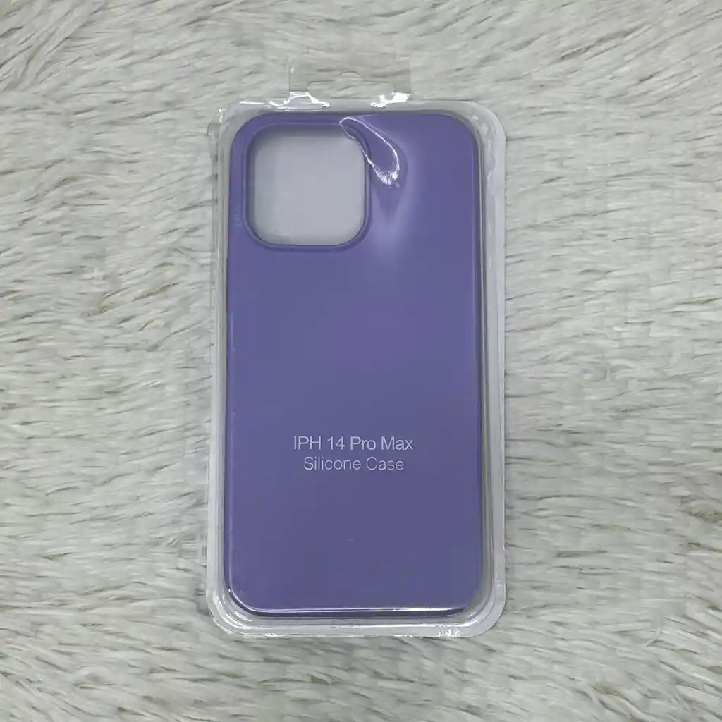 Forro Iphone 14 Pro Max / Silicona Lila / Resistencia Y Moda