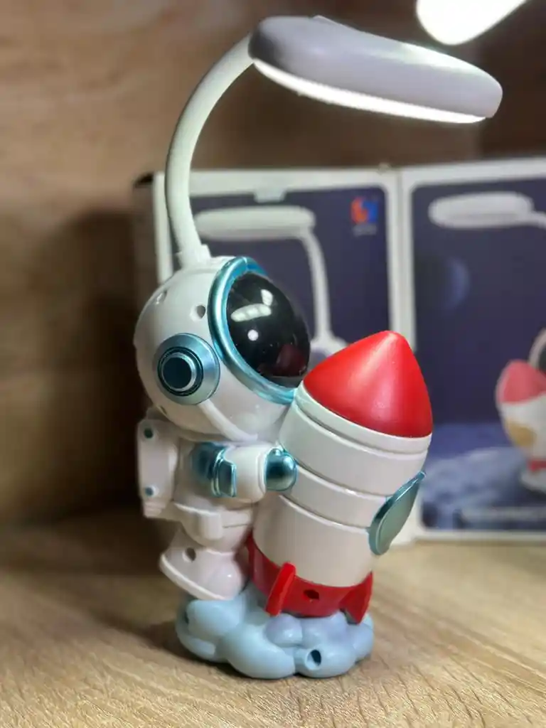 Lampara En Forma De Astronauta