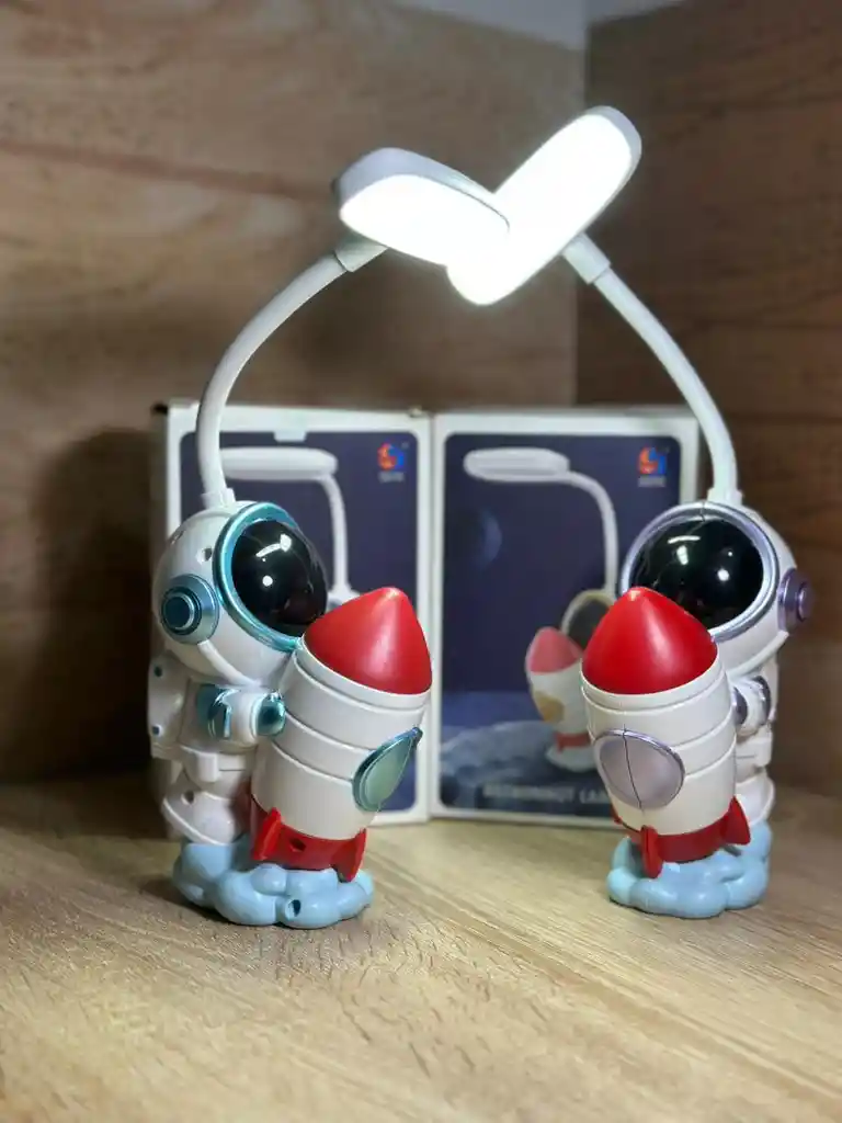 Lampara En Forma De Astronauta