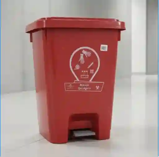Basurero Pedal 35 L Uso Institucional Roja
